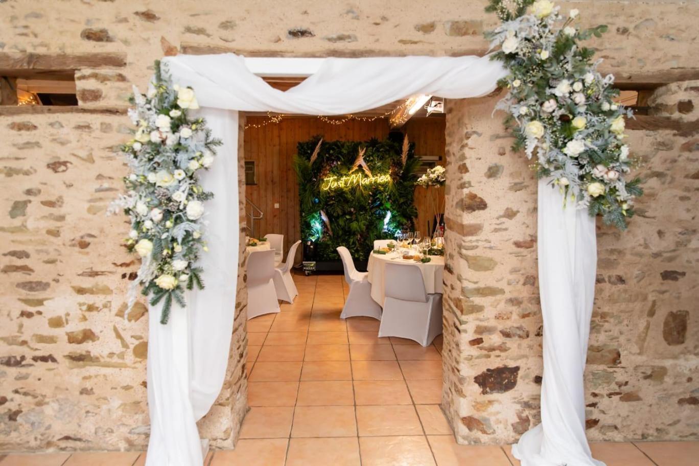 La Maison De Julise Cossé-le-Vivien 外观 照片